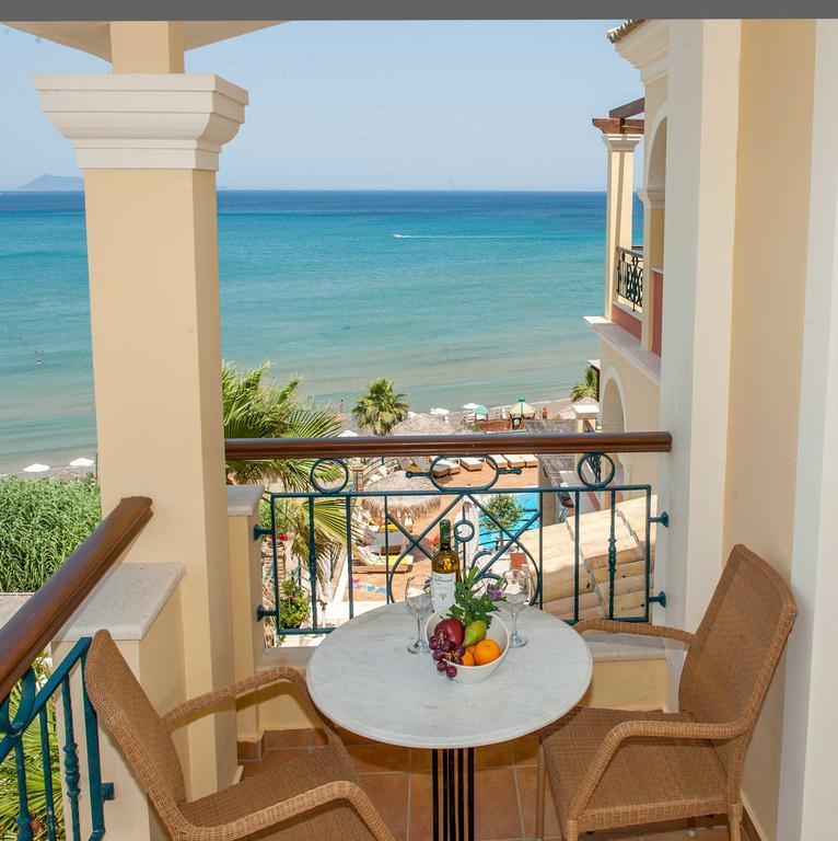 Delfino Blu Wellness Boutique Hotel آغيوس ستيفانوس المظهر الخارجي الصورة